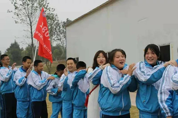 湖南華億生態(tài)農業(yè)發(fā)展有限責任公司,株洲農家樂,湖南戶外拓展,株洲哪里好玩,自助燒烤,露營,會議團體接待